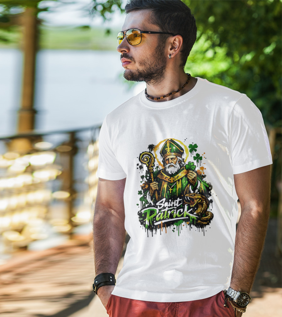 Saint Patrick Ireland St Patrick's Day With Shamrock And Snake T-Shirt