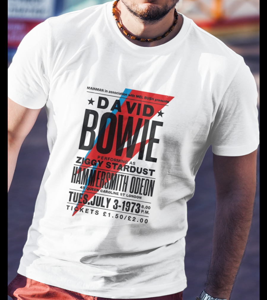 David Bowie Performing As Ziggy Stardust Hammersmith Odeon London July 3 1973 T-Shirt