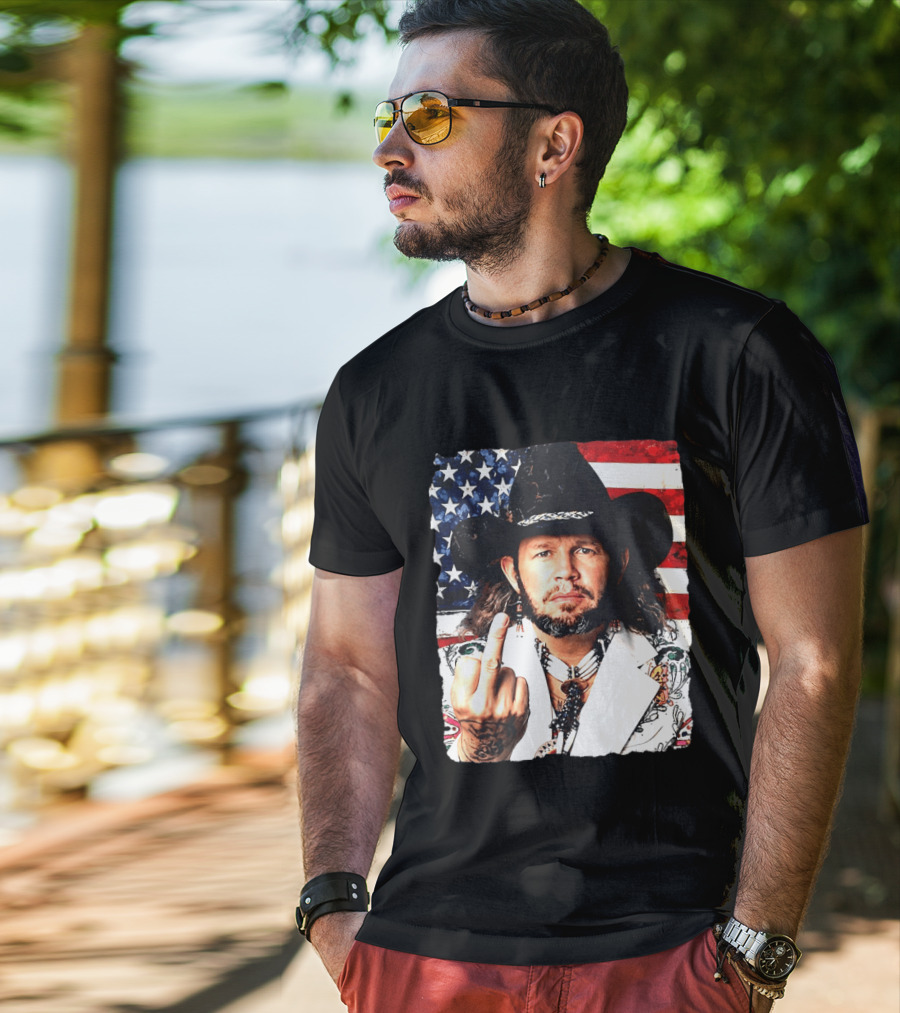 If That Ain't Country David Allan Coe USA Flag Middle Finger T-Shirt
