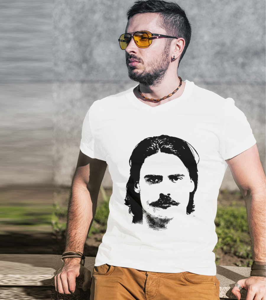 Free Chud Big Head Black And White Face T-Shirt