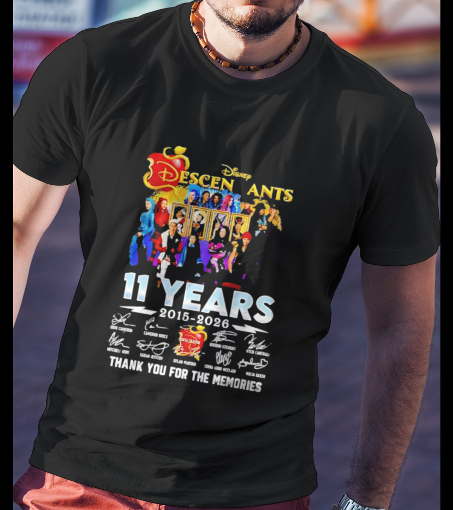 Disney Descendants 11 Years 2015 2026 Thank You For The Memories Signatures T-Shirt