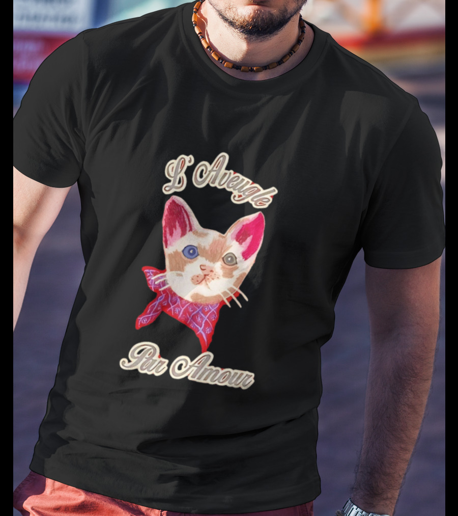 L'Aveugle Par Amour Cute Cat With Red Bandana T-Shirt