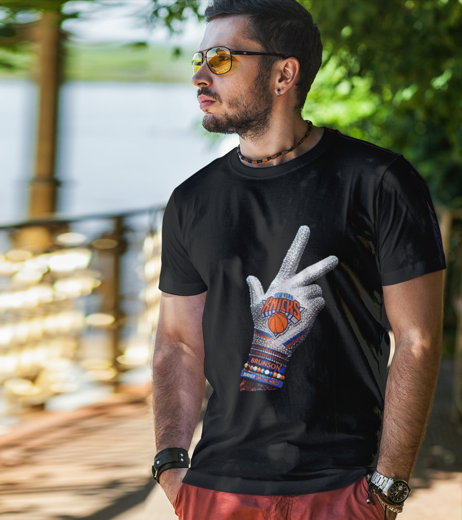 New York Knicks Iceman Jalen Brunson Burner On The Wrist Diamond Chain T-Shirt