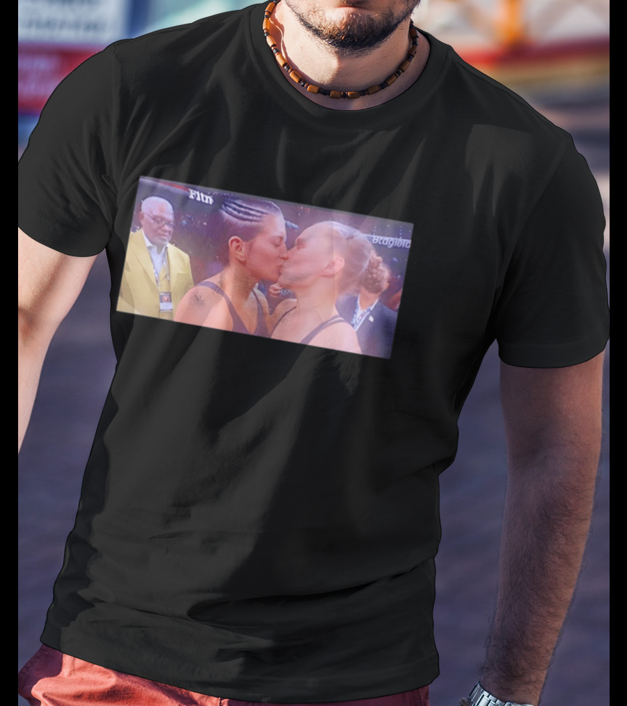 Ronda Rousey Gina Carano Unbelievable Post Fight Moment T-Shirt
