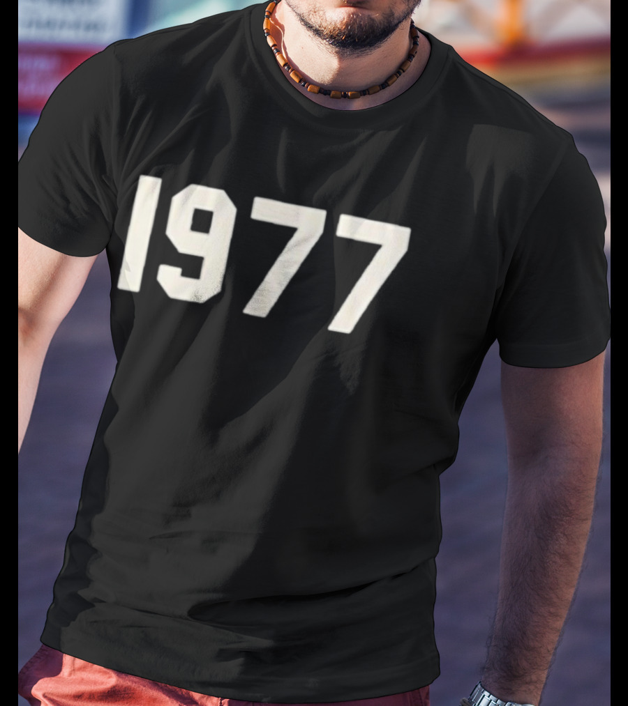 Tom Hardy 1977 T-Shirt