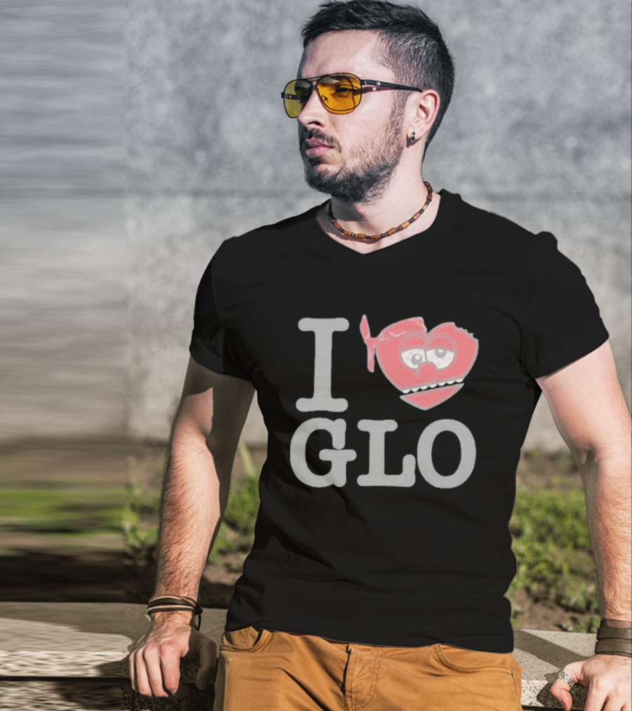 I Love Glo Heart Bandana Glo Gang T-Shirt
