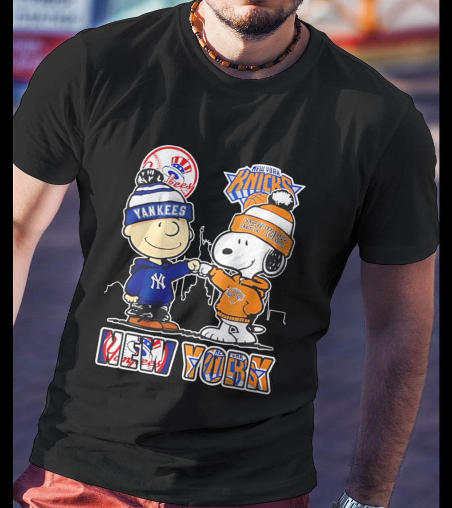 New York Yankees New York Knicks Charlie Brown Snoopy T-Shirt