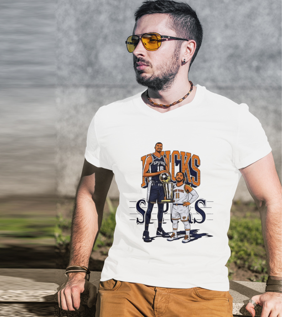 Victor Wembanyama Spurs Versus Jalen Brunson Knicks Trophy Size Gap T-Shirt