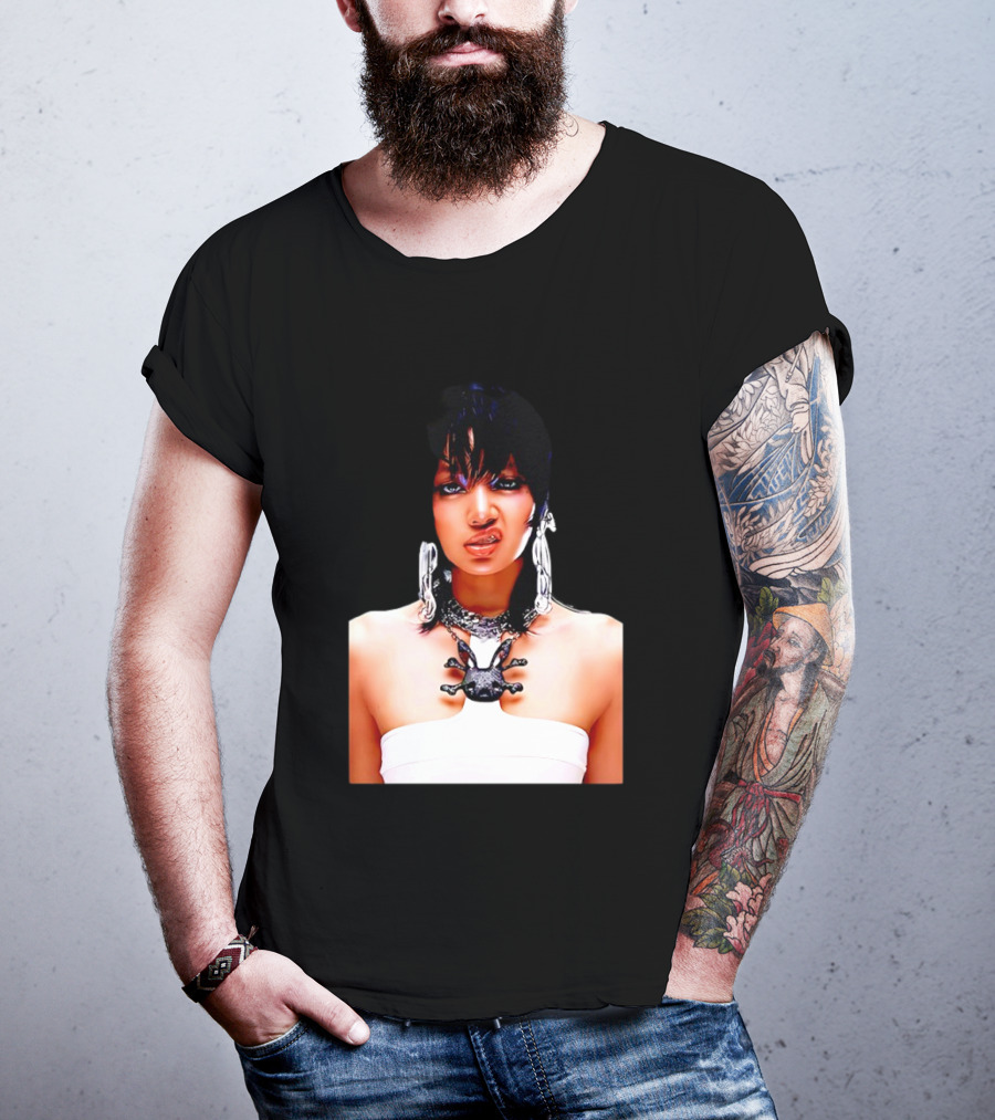 Lisa Rockstar Blackpink V1 Necklace And Earrings T-Shirt