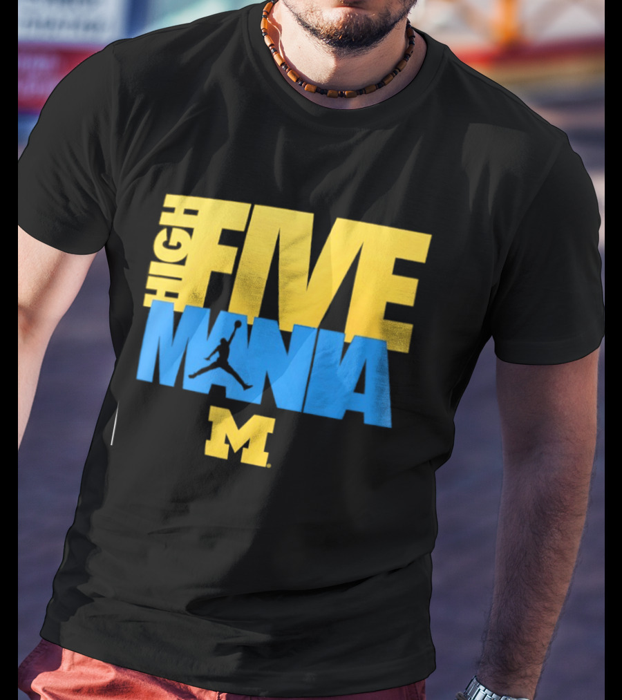 Michigan Wolverines High Five Mania M T-Shirt