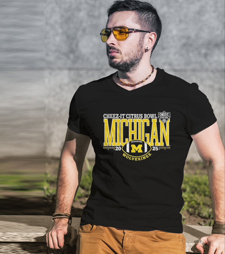 Michigan Wolverines 2025 Cheez It Citrus Bowl Football M T-Shirt