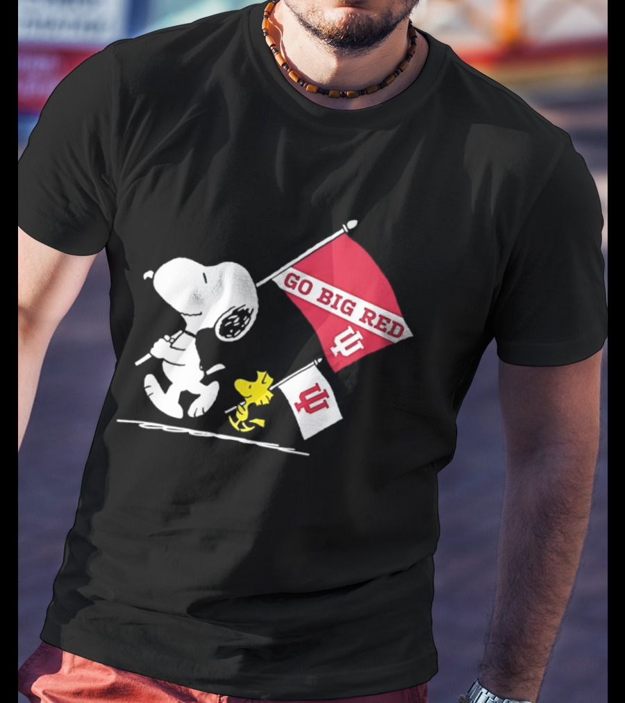 Snoopy Woodstock Go Big Red Indiana Hoosiers Flag T-Shirt