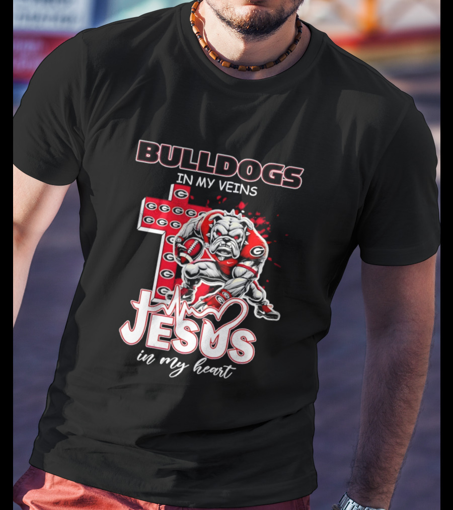 Bulldogs In My Veins Jesus In My Heart Cross Shape T-Shirt