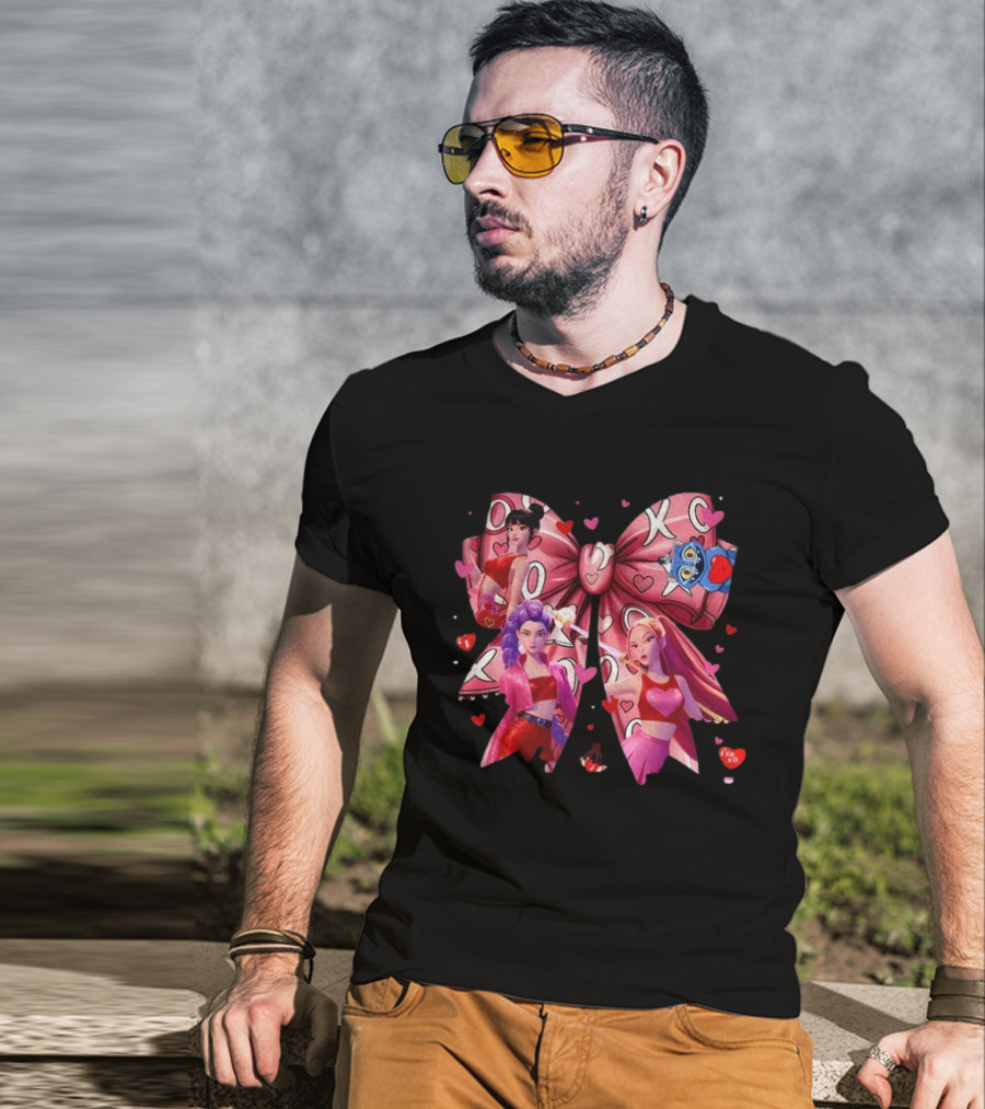 Huntrix Coquette XO Valentine's Kpop Demon Hunters Fantasy Ensemble T-Shirt