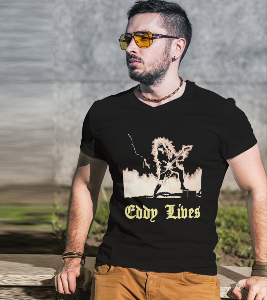 Eddy Lives Rock Music Guitar Flame Performance T-Shirt