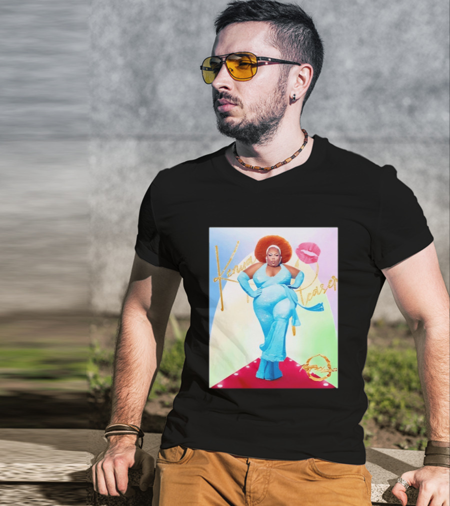 Kenya Pleaser Bellbottoms Classic Fierce Afro Diva Glam Lips T-Shirt