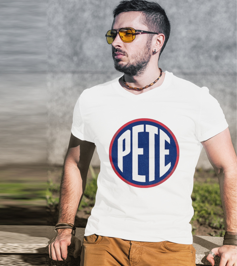 Pete Golding Ole Miss Rebels Football Hotty Toddy Iconic Pete Circle T-Shirt