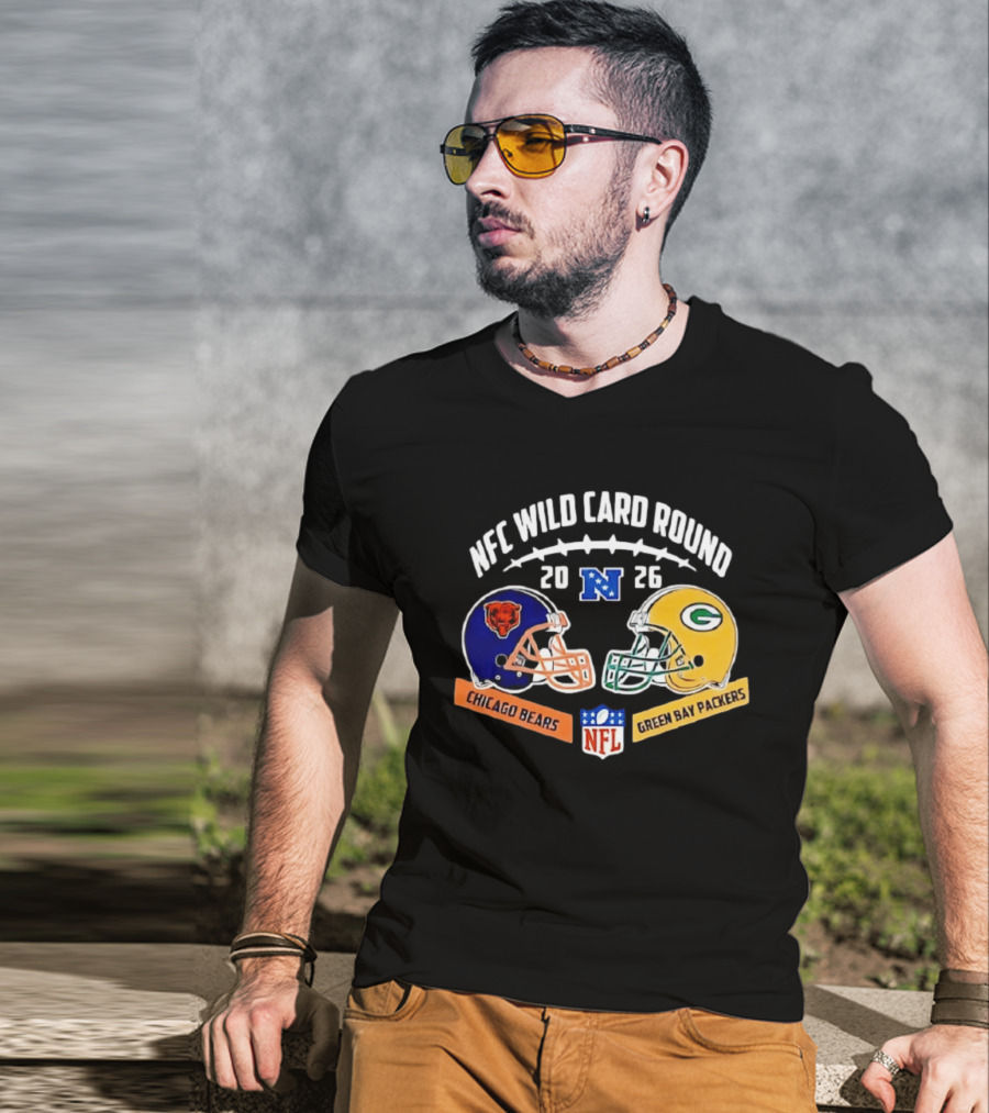NFC Wild Card Round 2026 Chicago Bears Vs Green Bay Packers NFL Helmet Matchup T-Shirt