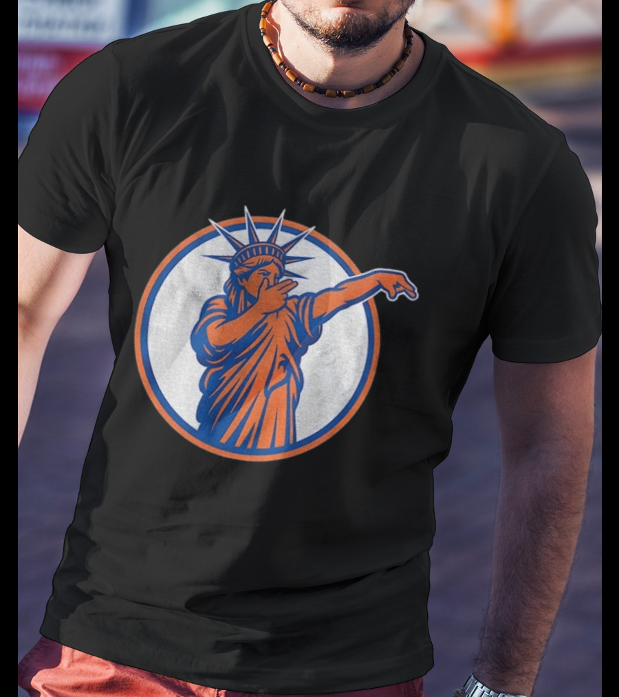 New York Knicks Statue Of Liberty Dab Meme T-Shirt