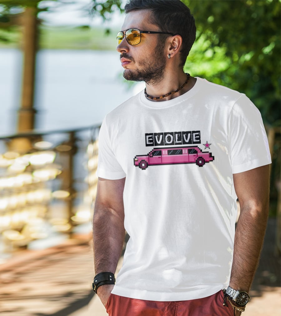 Evolve Pixel Art Pink Limousine Retro Star T-Shirt