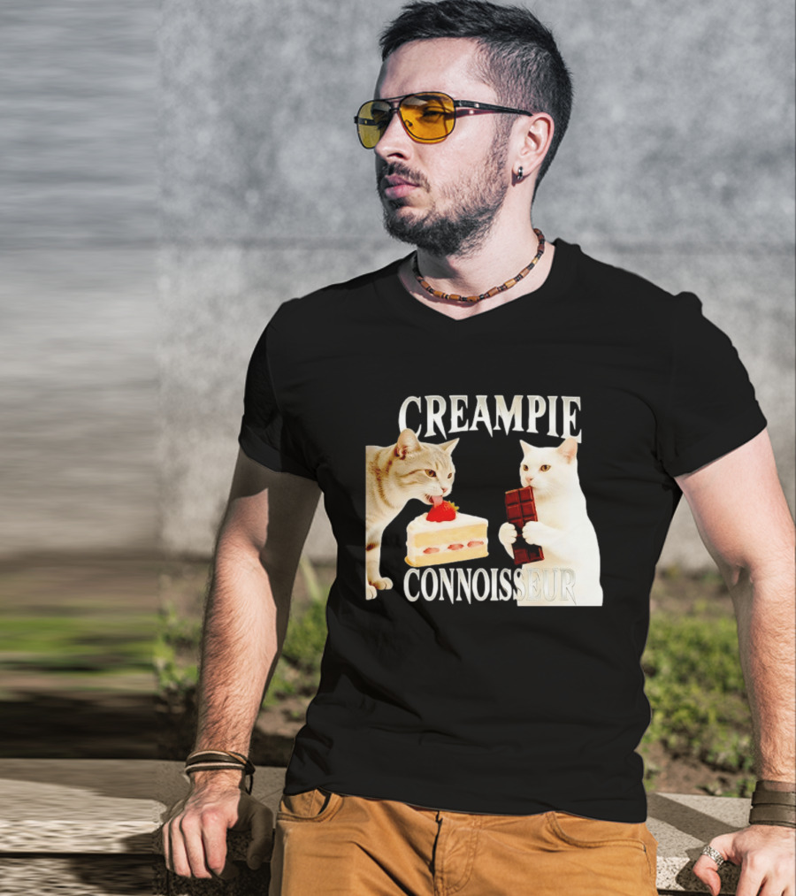 Cats Creampie Connoisseur Strawberry Cake Chocolate Bar T-Shirt