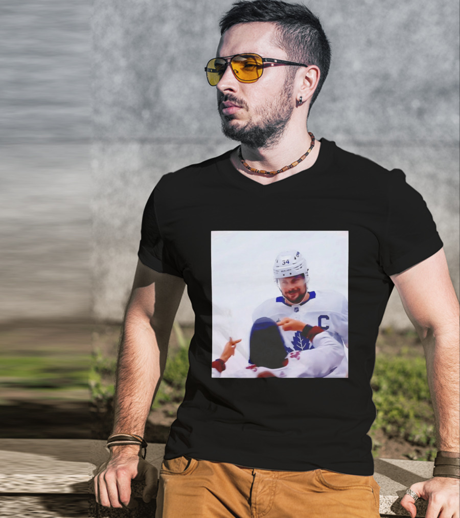 Auston Matthews Smirk Number 34 Maple Leafs Captain Ice Hockey Moment T-Shirt