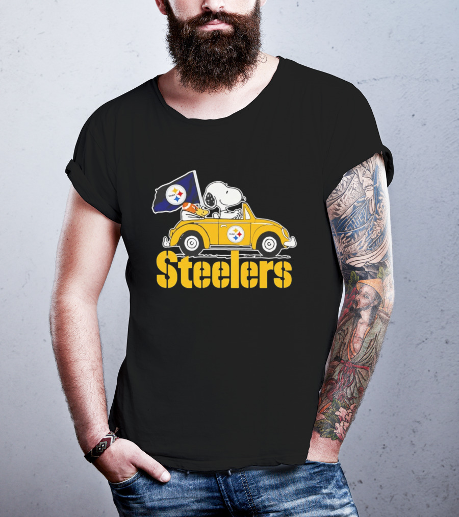 Pittsburgh Steelers Snoopy Woodstock Driving Yellow Car T-Shirt