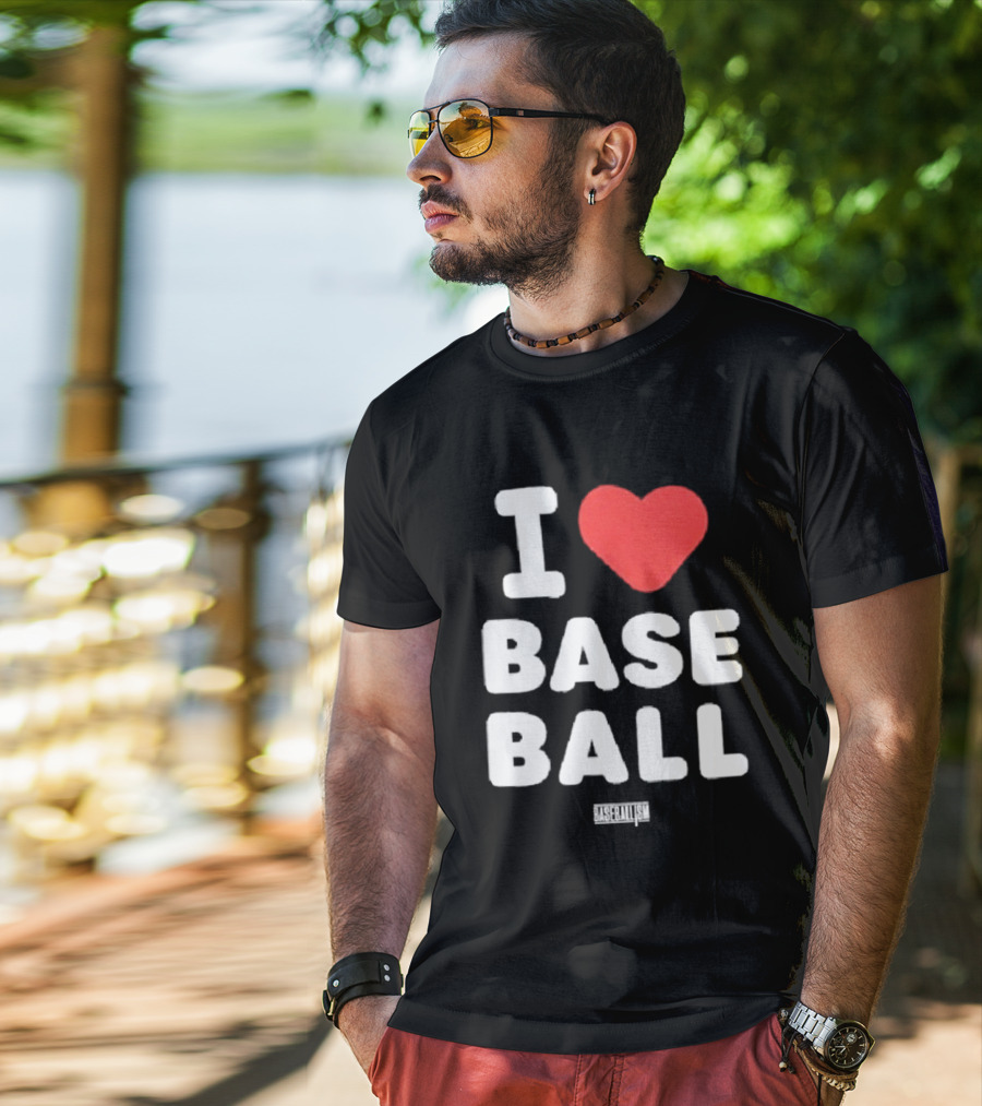 I Heart Baseball Classic Sports Fan T-Shirt