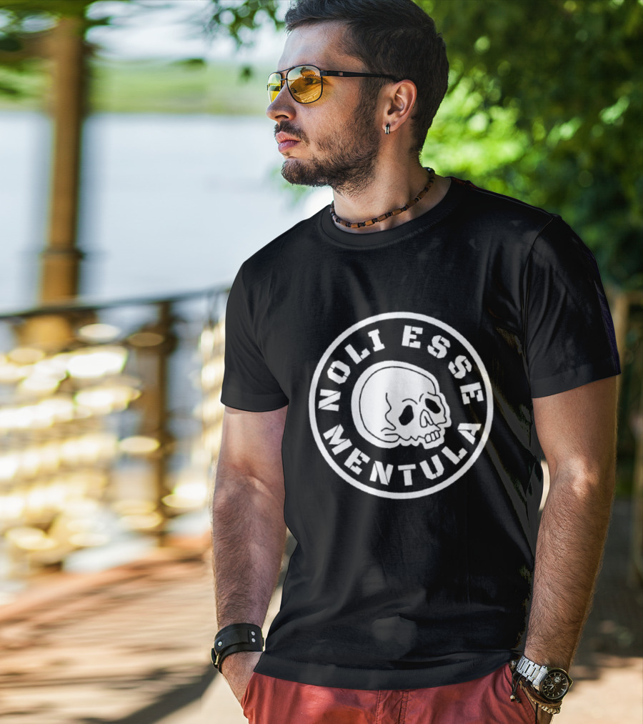 Noli Esse Mentula Skull T-Shirt