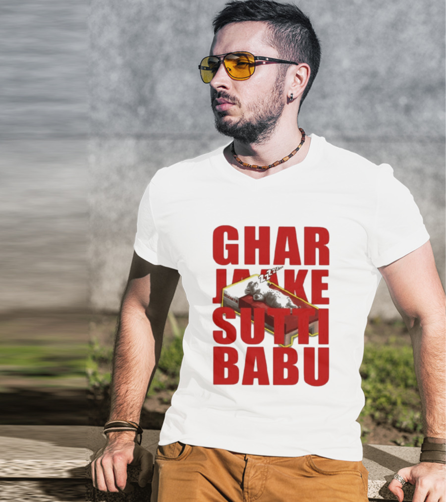 Ghar Jaake Sutti Babu Sleeping Cat On Bed ZZZ T-Shirt