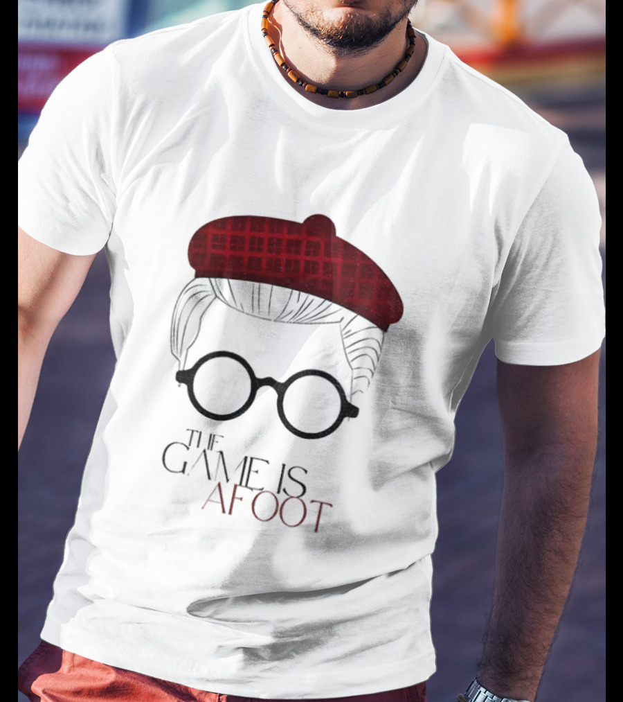 Alan Cumming Traitors The Game Is Afoot Red Beret Glasses T-Shirt