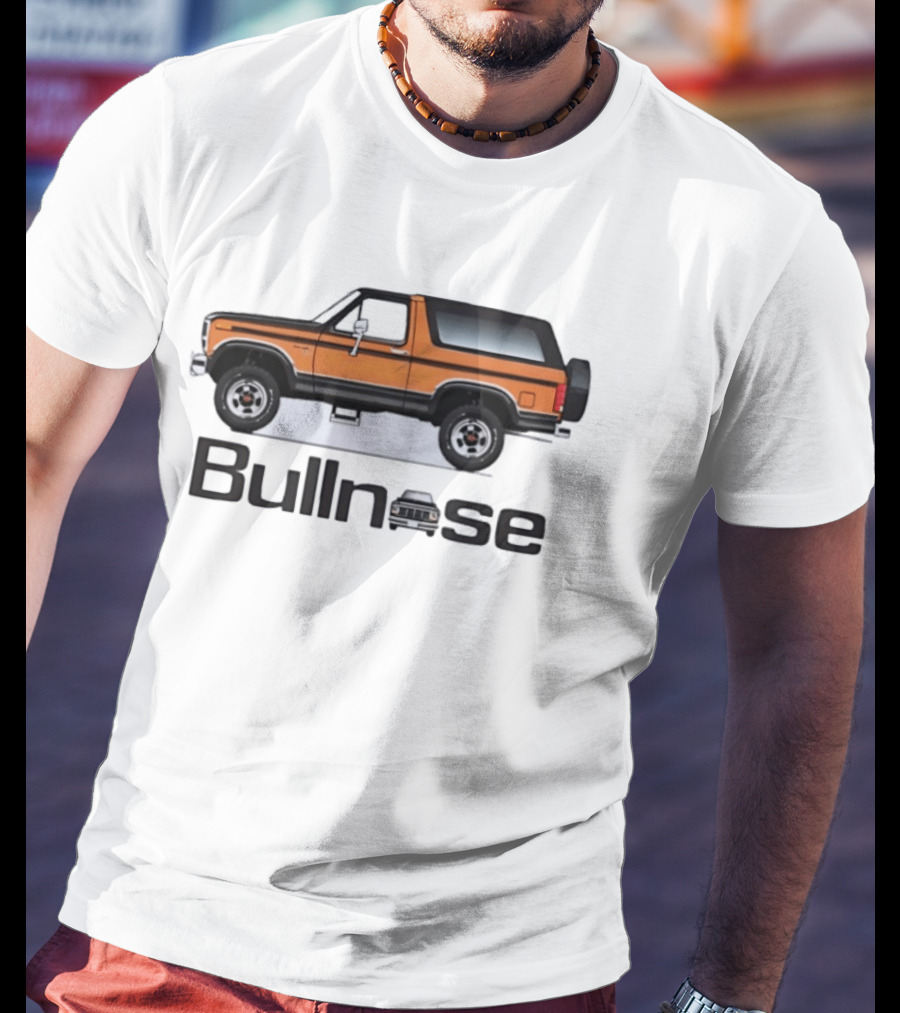 Ford Bronco Bullnose 1980 1986 Vintage Classic Truck T-Shirt