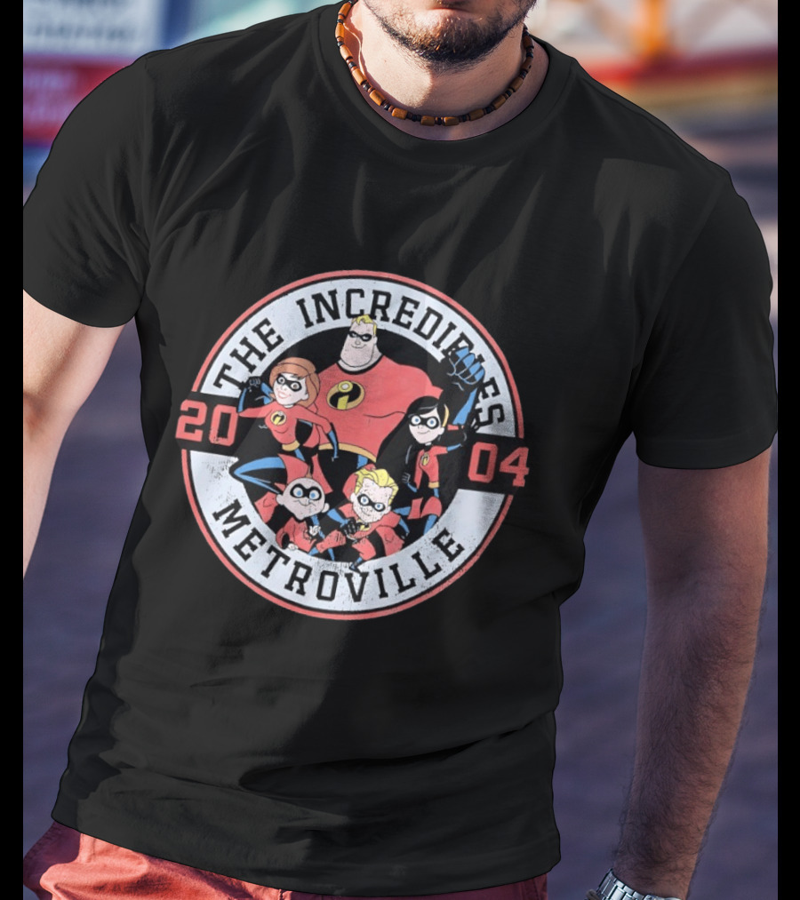 The Incredibles Metroville 2004 Characters Family Superheroes T-Shirt