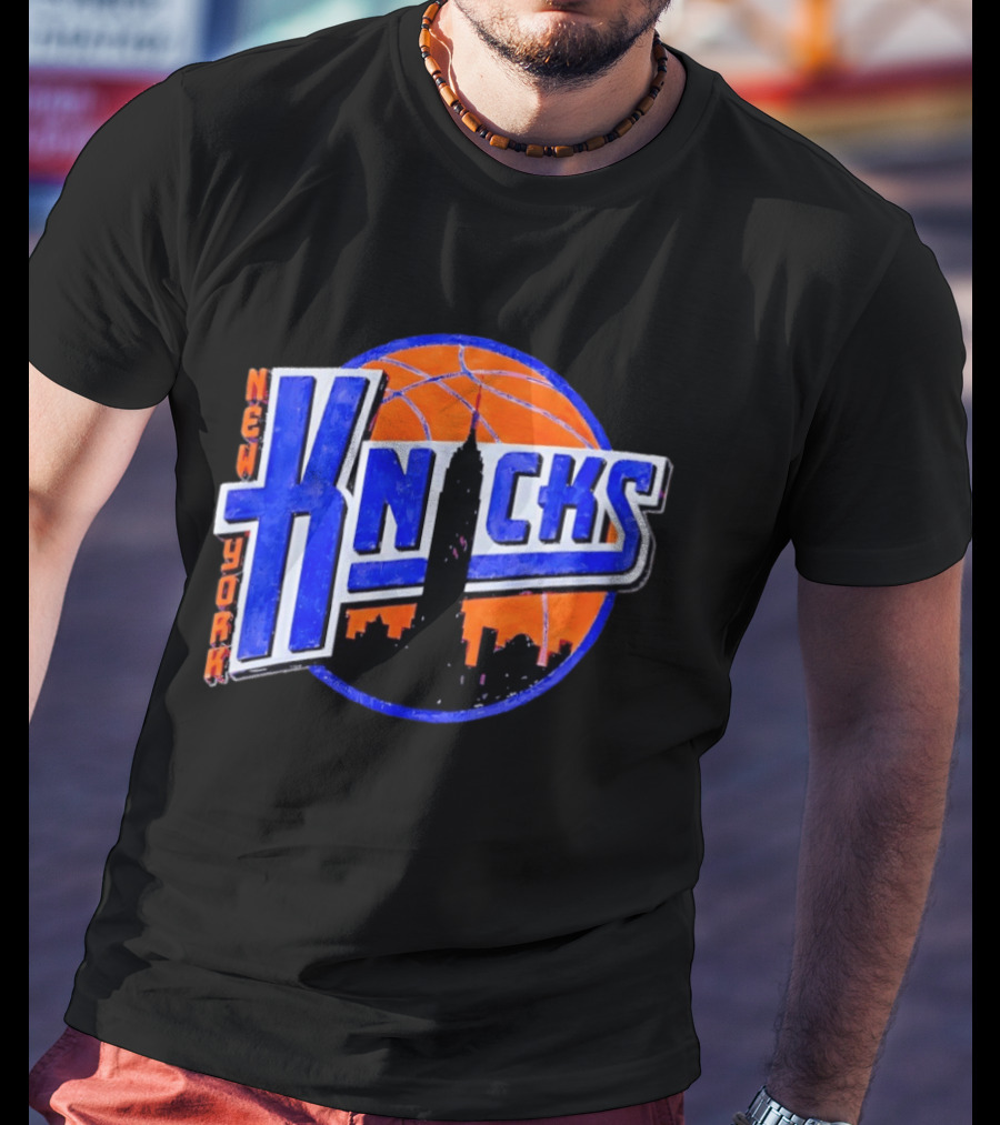 New York Knicks NBA Old School Basketball Skyline 2026 T-Shirt