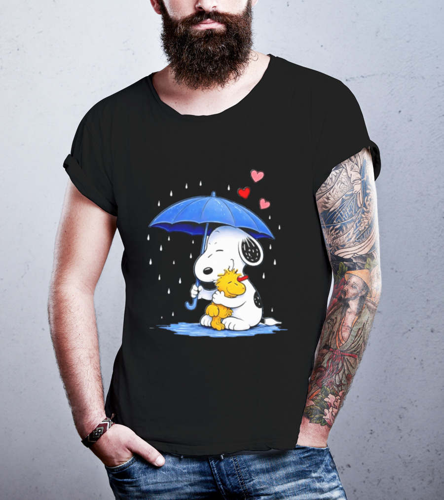 Snoopy Woodstock Umbrella Hearts Rain Hugging T-Shirt