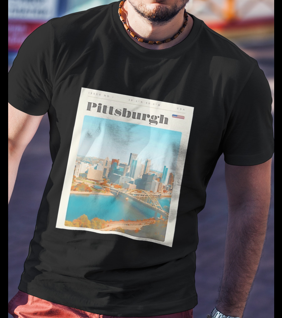 Pittsburgh Issue No 1 USA Flag 40.4°N 80.0°W Skyline T-Shirt
