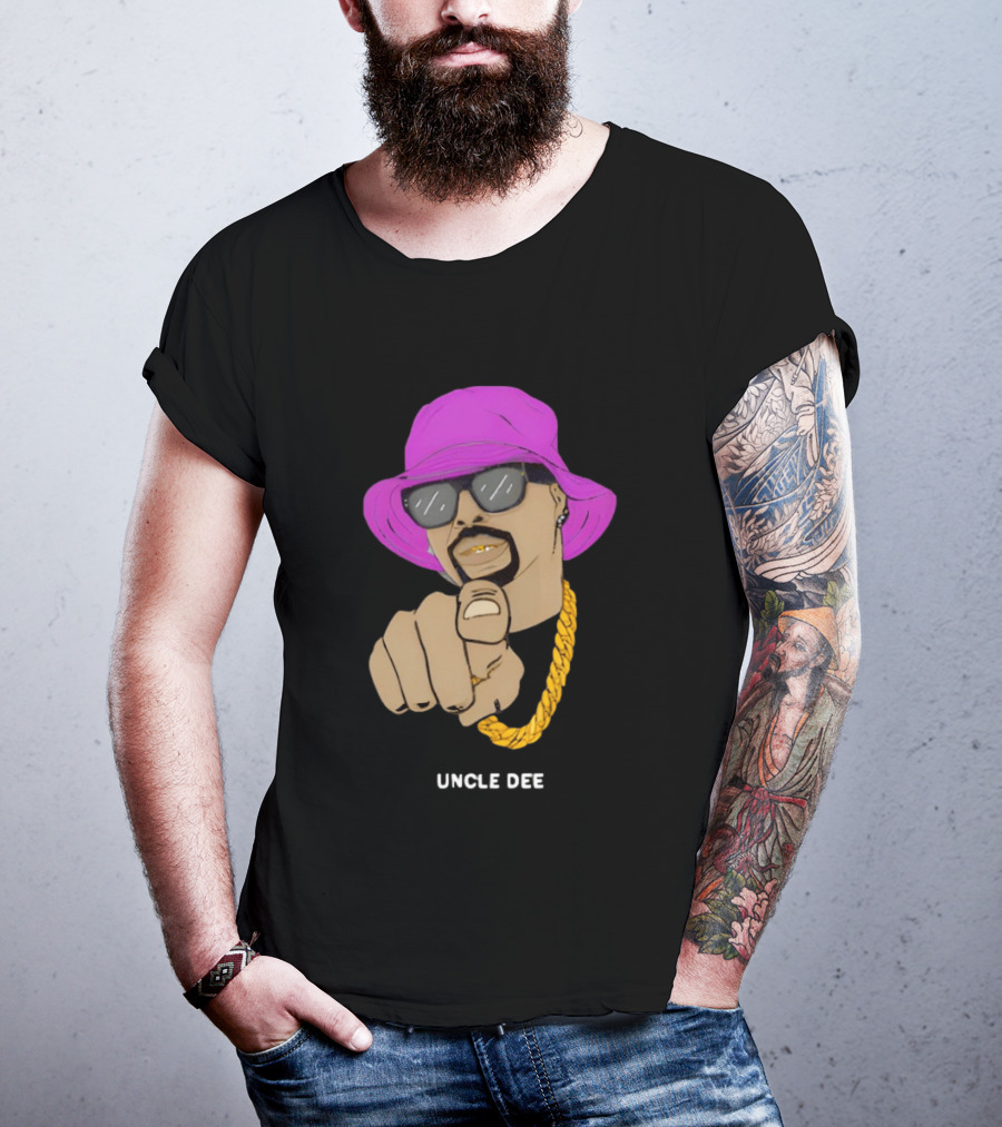 UNCLE DEE Finger Pointing Sunglasses Chain Purple Hat T-Shirt