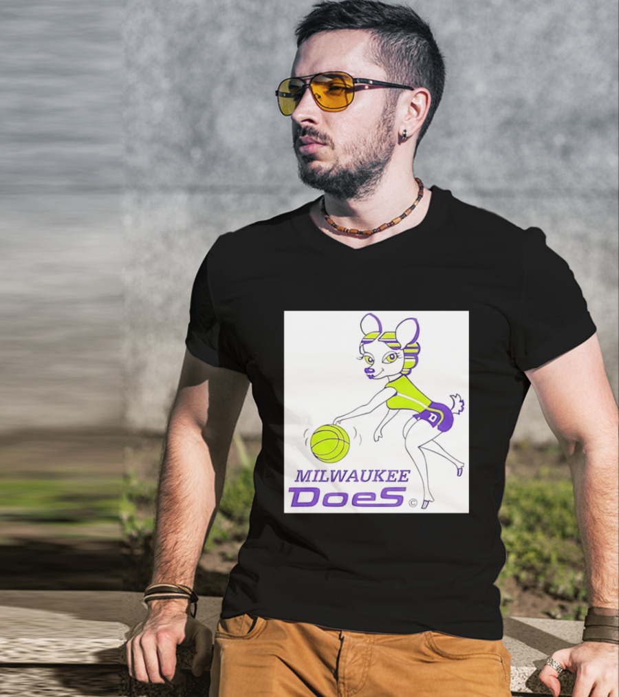 Milwaukee Does WPBL Vintage Basketball T-Shirt