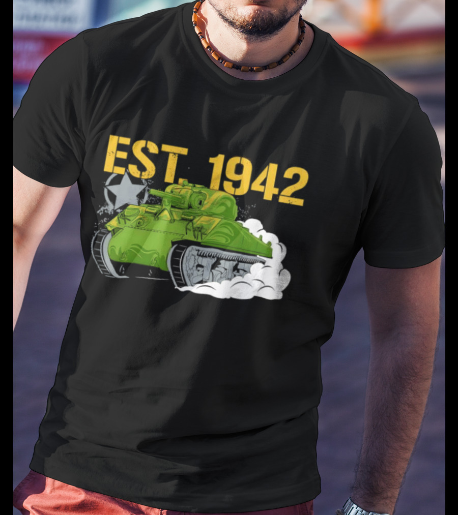 WW2 Sherman Tank EST 1942 World War II Historical Vehicle T-Shirt