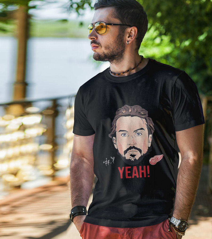 Justin Faulk Big Face Cartoon Yeah Red Wings NHL Hockey T-Shirt