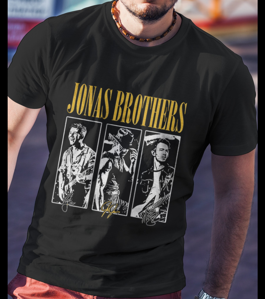 Jonas Brothers 20th Anniversary Tour 2025 Signed Boyband Trio T-Shirt