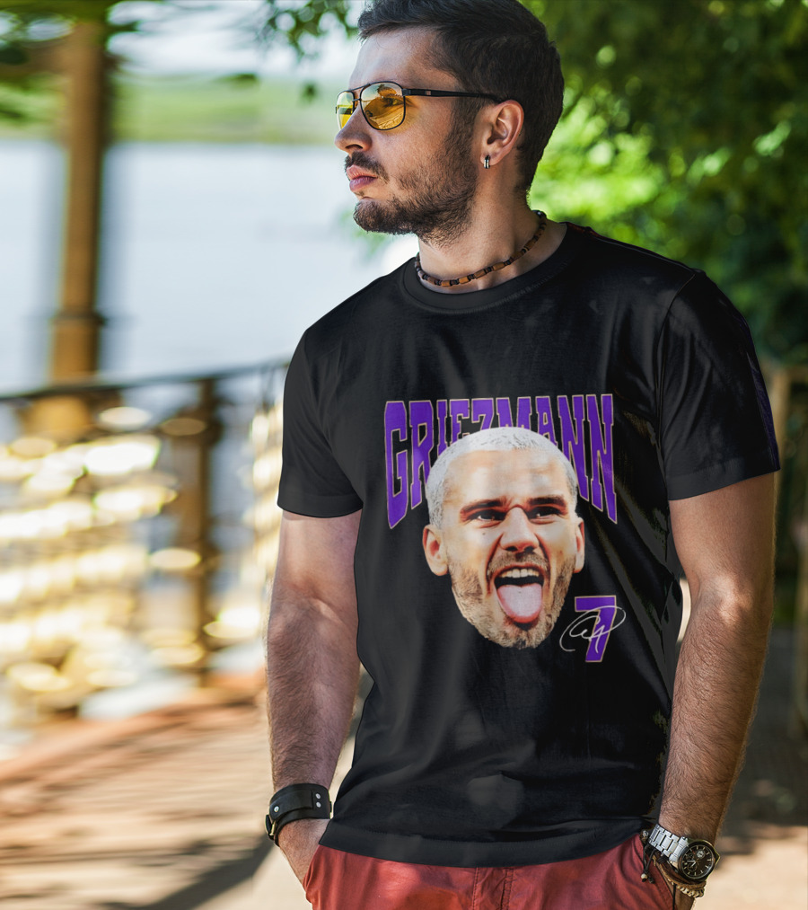 Antoine Griezmann Expression Purple Text Number 7 T-Shirt