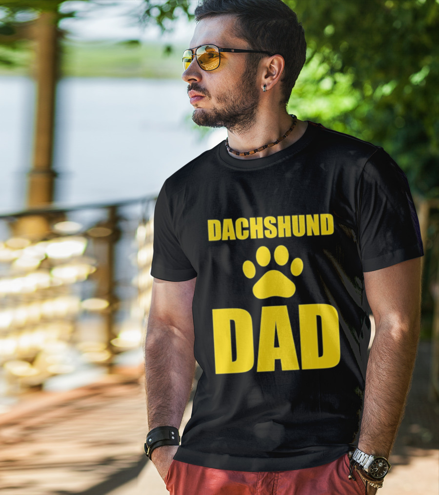Dachshund Dad Wiener Dog Paw Print T-Shirt