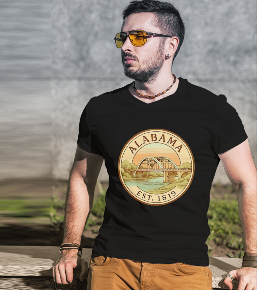 Alabama Bridge Art Est 1819 Vintage Circle T-Shirt