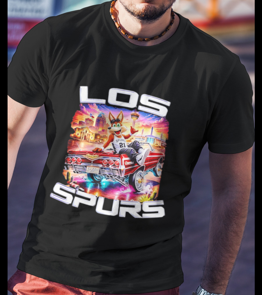 Los Spurs Coyote 21 LowRider San Antonio Skyline T-Shirt