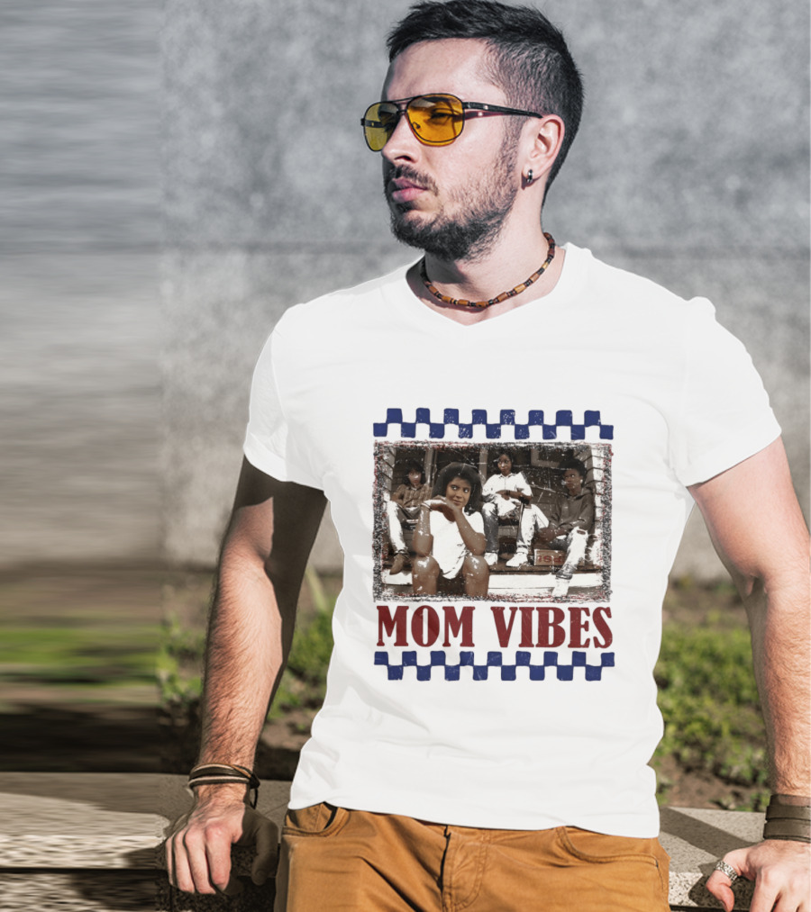 Mom Vibes Retro Mother's Day Family T-Shirt