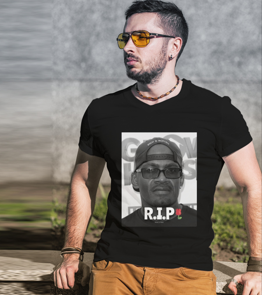RIP Rich & Rotten Roses In PetalGrove Street Shawn Fonteno T-Shirt