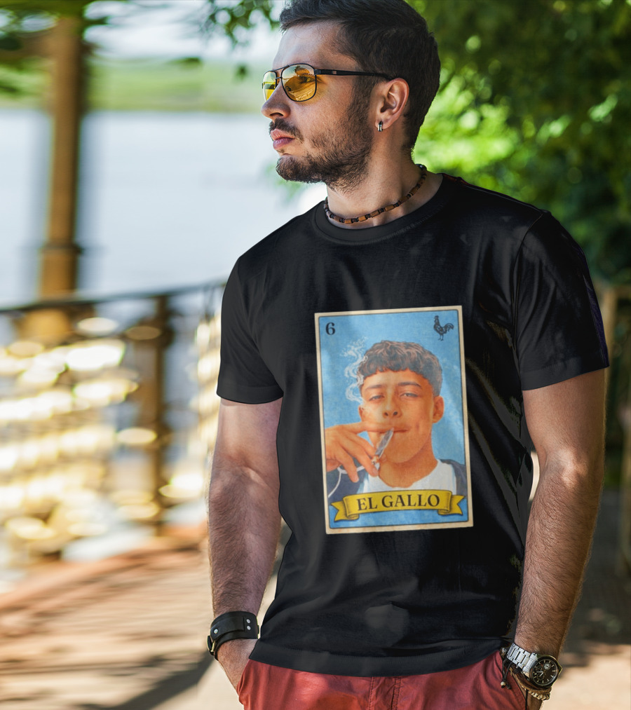 El Gallo Smoking Card 6 Rooster T-Shirt