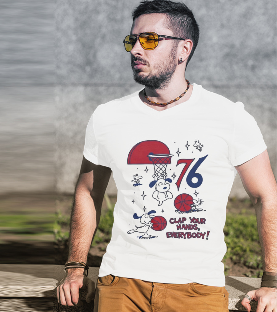 Snoopy Philadelphia 76ers Clap Your Hands Everybody Basketball Theme With Red And Blue T-Shirt