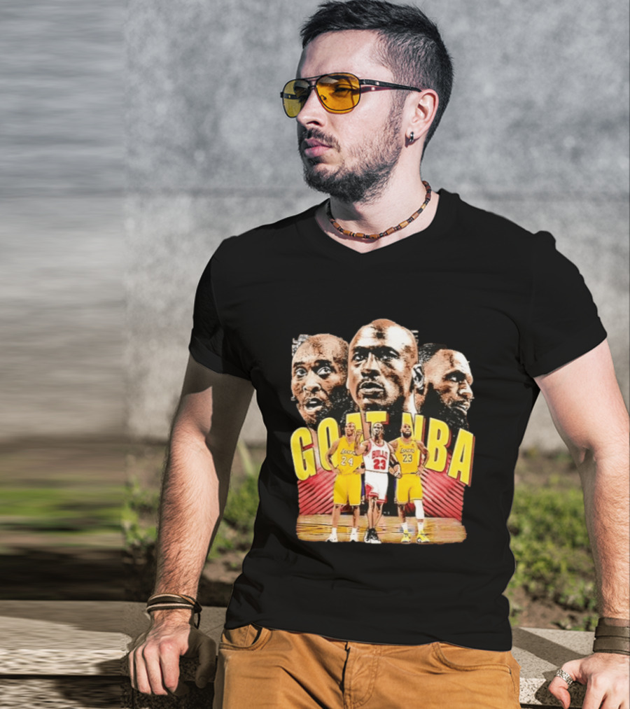 GOAT NBA Kobe Bryant Michael Jordan LeBron James Lakers Bulls Collage T-Shirt